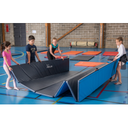 Vouwmat 4 cm dik - elementen van 50cm - blauw Vouwmat 4 cm dik - elementen van 50cm - blauw