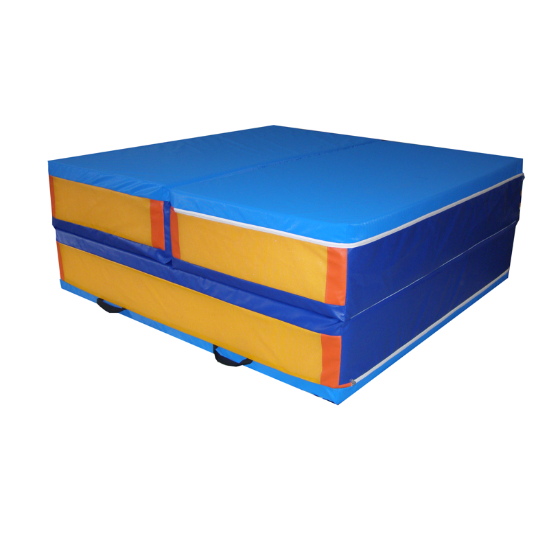 Sautoir 4m x 2m x 40cm pliable en 3 Sautoir 4m x 2m x 40cm pliable en 3